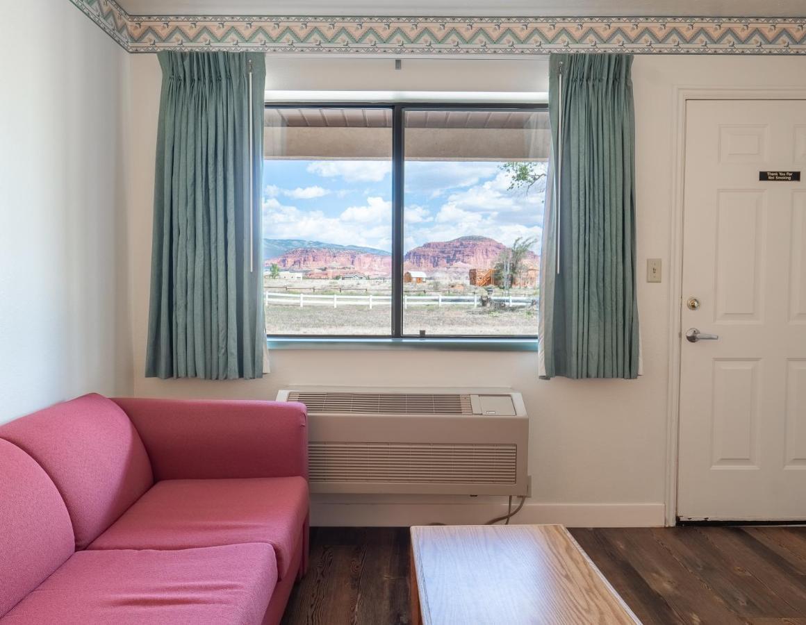 Motel 托里 外观 照片